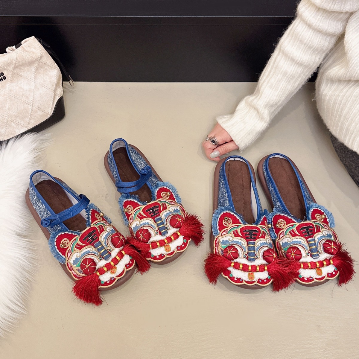 春/秋 女性用 レトロエスニックスタイル 手作りの虎の頭刺繍 - Ethnic Fashion House のレビューと価格