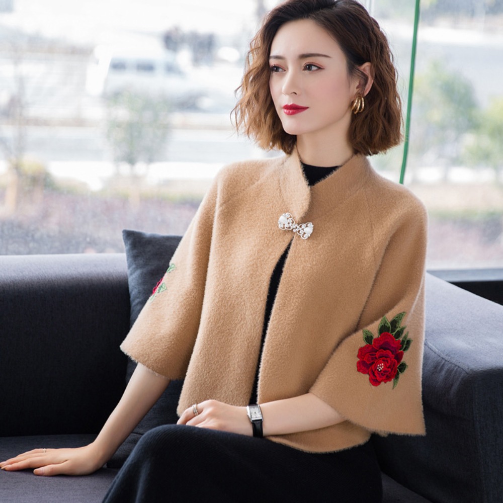 ヴィンテージラップコート女性服カジュアルエスニックスタイル刺 - Ethnic Clothing & Online Fashion Store Khaadi Uk のレビューと価格